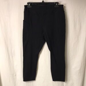 Avia Women’s Workout Yoga Pants Black Size L 12-14 Side pockets Super Stretchy